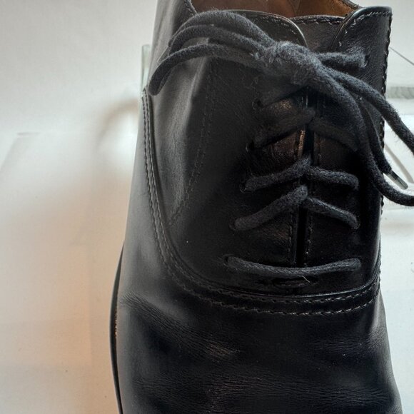 Gucci - Black Oxford Lace up with Toe Cap main image 10